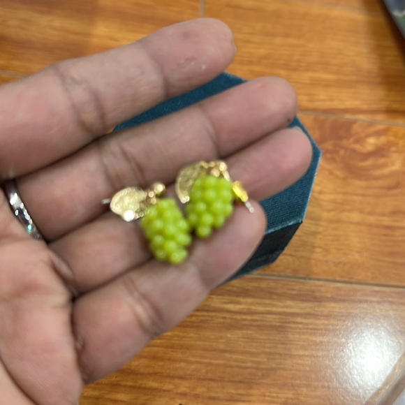 Earrings - Picture 6 of 16